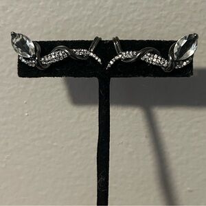 nOir Gun metal and crystal snake ear crawler